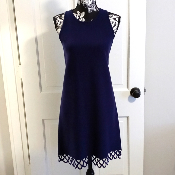 🆕 💙Milly💙 - Navy Sleeveless Detail Hem Shift Dress - Picture 1 of 8